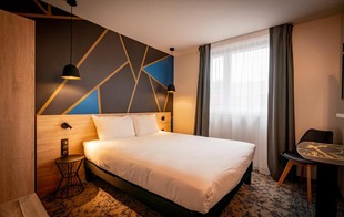 Ibis Styles Valenciennes Petite Forêt - Petite-Forêt